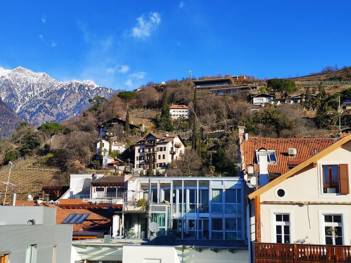 Appartement Luxus Penthouse Mit Terrasse, Garage, Fahrradraum Und Infrarotsauna à Merano Extérieur photo