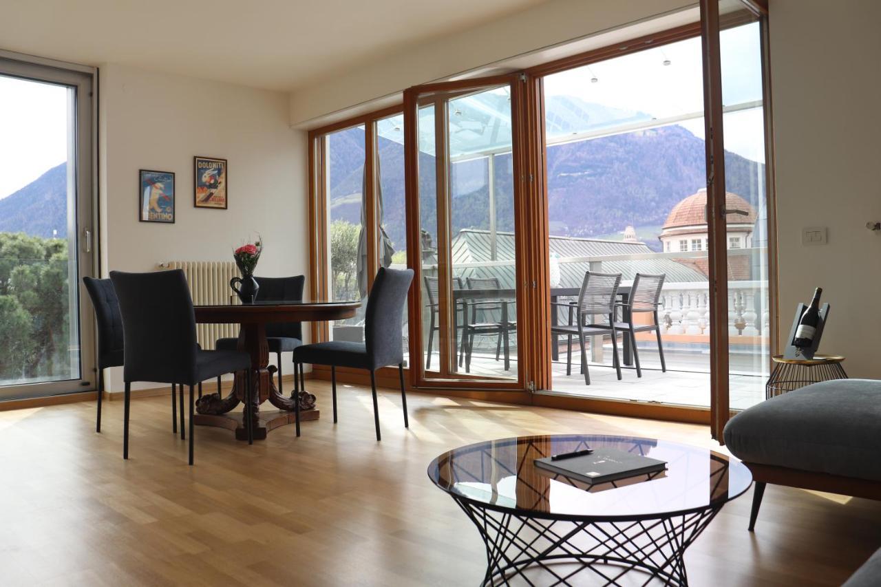 Appartement Luxus Penthouse Mit Terrasse, Garage, Fahrradraum Und Infrarotsauna à Merano Extérieur photo